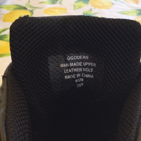 Ladies Black Guess Sneakers - Picture 7 of 7